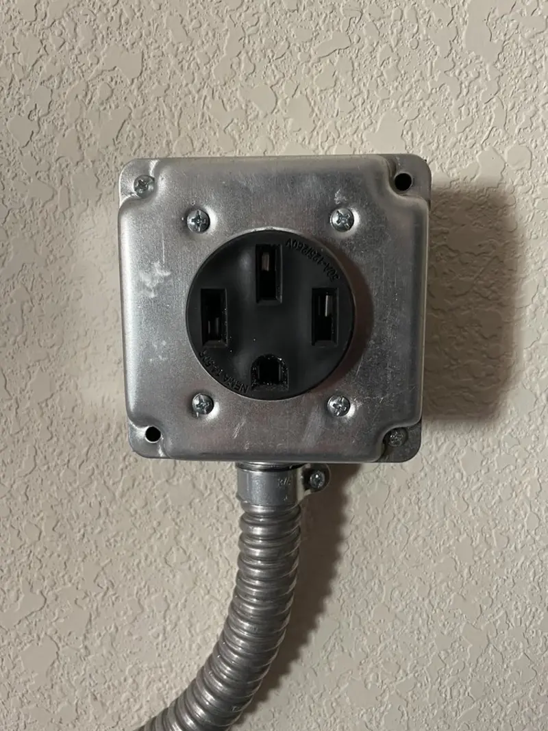 NEMA 14-50 outlet installed for Electrical Panel Upgrade in Lutz